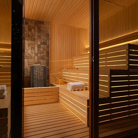 Calista Hotel 4*
